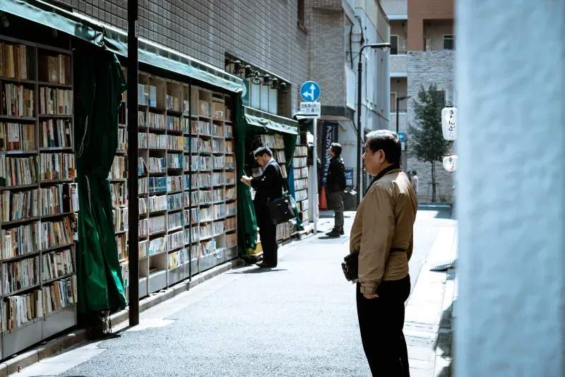 店内で見つける、贈りものにぴったりな一冊